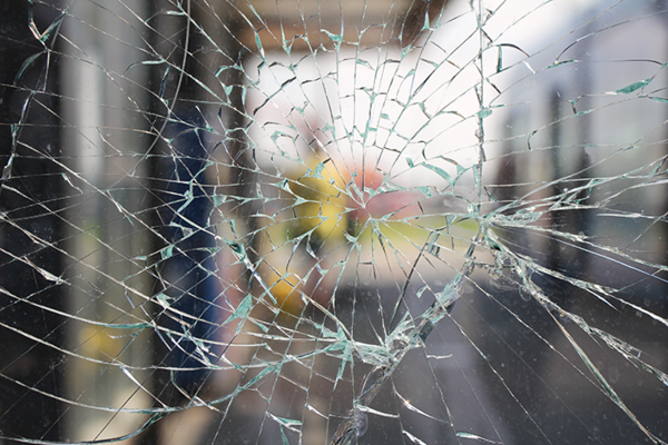 Bruk av sikkerhetsglass - herdet eller laminert?