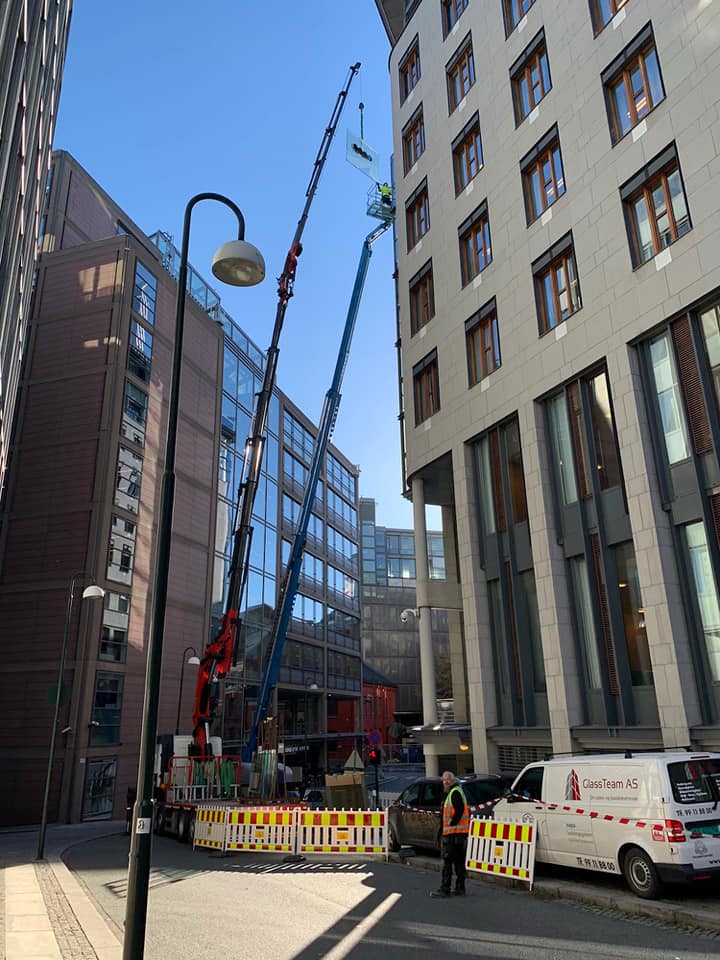 Glassteam Oslo Tinghus.jpg